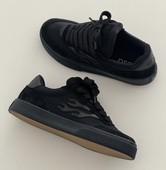 NEW YORK TOTAL BLACK - comprar online