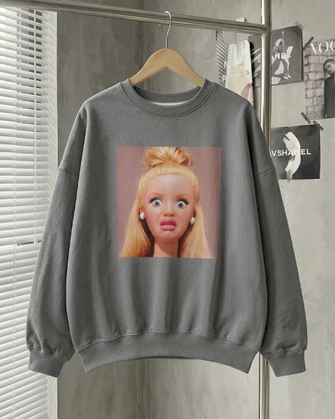 #2123. [BARBIE] BUZO OVER FRIZADO