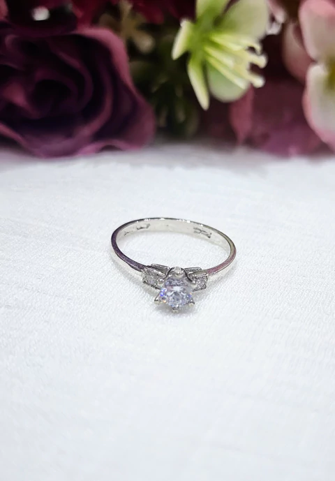 Anillo solitario plata