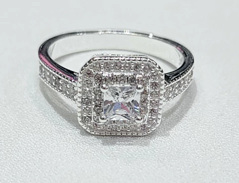 Anillo plata cuadrado