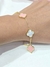Pulsera acero dorado treboles blanco y rosa - Joyas Maia