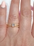 Imagen de Anillo solitario acero dorado