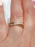 Anillo cruzado acero dorado en internet