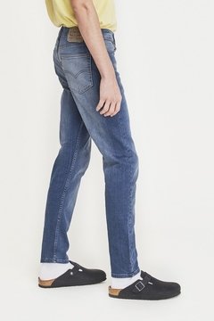 Jean Levis "510 Skinny Fit" en internet