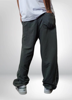 Imagem do calça track college chumbo