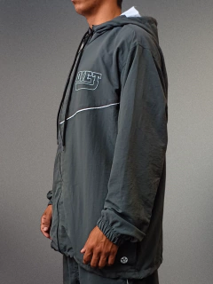 corta vento college chumbo na internet