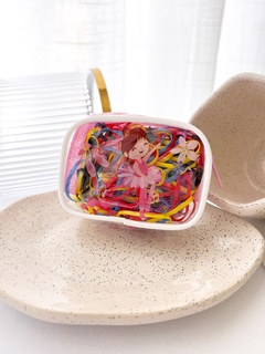 Mini Bolsinha Infantil com Elásticos de Cabelo