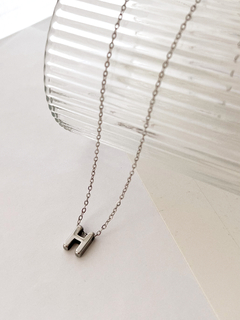 Colar De Letras D158 - Inox na internet