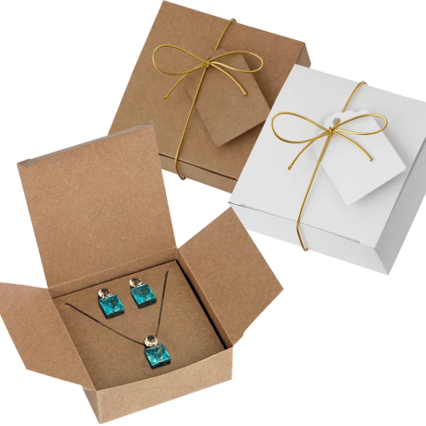 25 Caixas para Conjunto Colar + Brincos Brancas/Kraft com TAGs 9x9x3,5cm (CX024) - comprar online