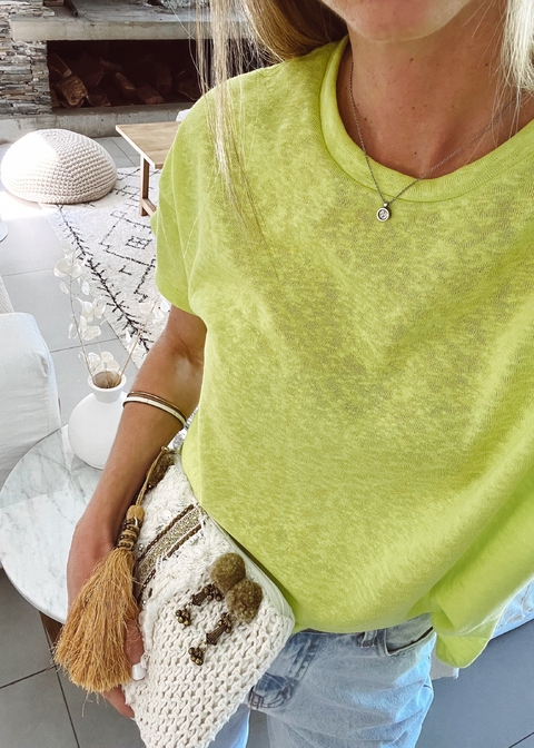 REMERA VICTORIA