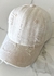 GORRA DESGASTADA C ROTURAS en internet