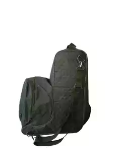 Bolso portabotas y casco xanthus en internet
