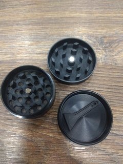 Triturador Metal Mandala Preto 4 partes - comprar online