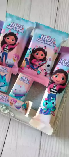 Golosinas Personalizadas para 10 chicos "Gabby y la casa de muñecas"