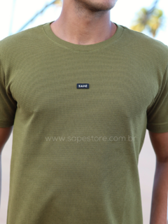 CAMISETA SAPÊ TEXTURIZADA - VERDE - Sapê Store