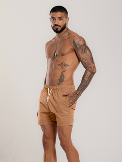 SHORT SARJA SAPÊ - CARAMELO - comprar online
