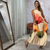 Vestido longo um ombro só com acabamento em fivela - Ameli - comprar online