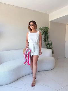 Conjunto Alfaiataria Branco Sara na internet