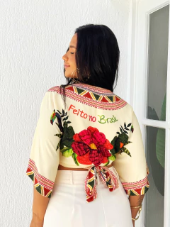 Cropped Amarração Vermelho Maia na internet