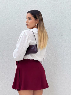 Camisa Branca Cléo na internet