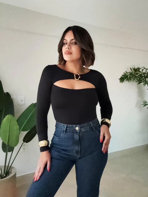 Body Fivela Preto Cecília - comprar online
