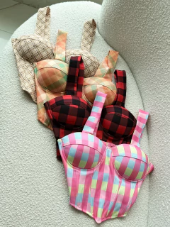 Cropped Quadriculado Nude Jade na internet