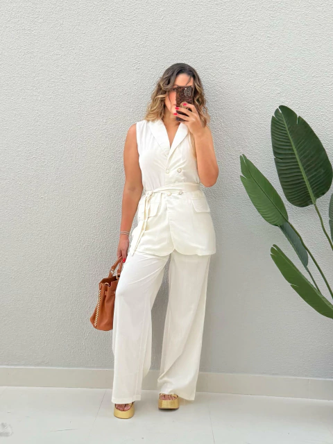 Conjunto Colete Calça Branca Amara - comprar online