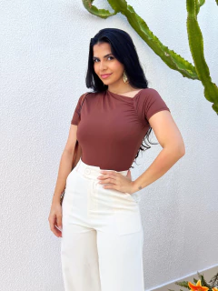 Calça Pantalona Off White Olívia - Donna Fashionista - AmoDF