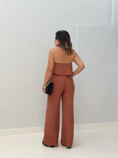 Blusa Marrom Helena na internet