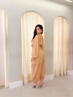 Calça Aladin Marrom Poá na internet