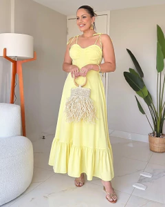 Vestido Longo com Amarração Amarelo Tiana na internet