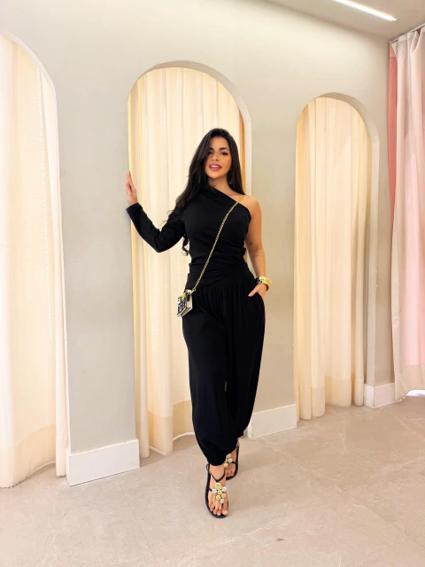 Calça Aladim Preta Aurora - comprar online