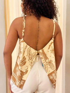 Blusa Estampada Nude Lorena na internet