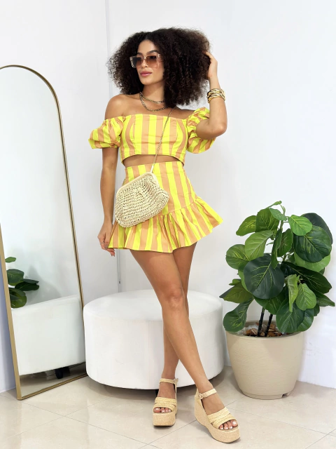 Conjunto Cropped Shortsaia Nude Cami