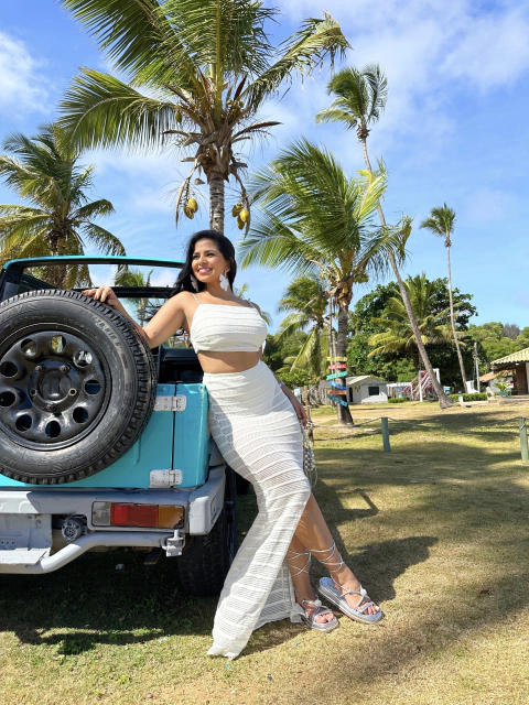 Conjunto Cropped Saia Luane