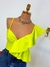 Cropped Babado Lateral Lima Iza na internet