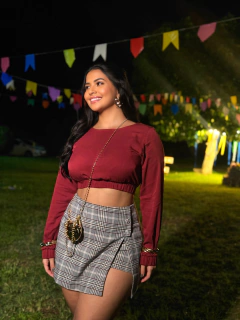 Shortsaia Xadrez Maira na internet