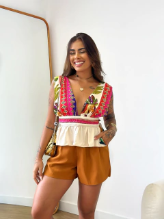 Short Alfaiataria Isis Terra - comprar online