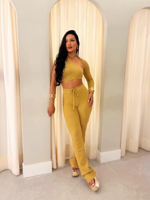 Conjunto Cropped Calça Yasmin - comprar online