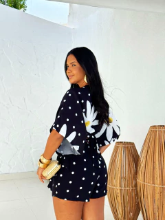 Shortsaia Poá Sara na internet