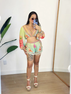 Short Florescer Iasmin na internet