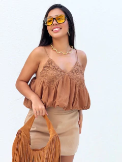 Cropped Bordado Marrom Selene