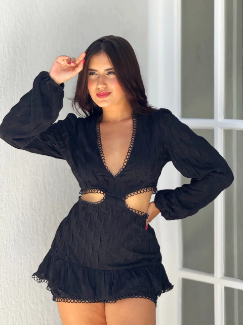 Macaquinho Boho Preto Luci - comprar online