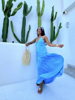 Vestido Longo Azul Liana na internet