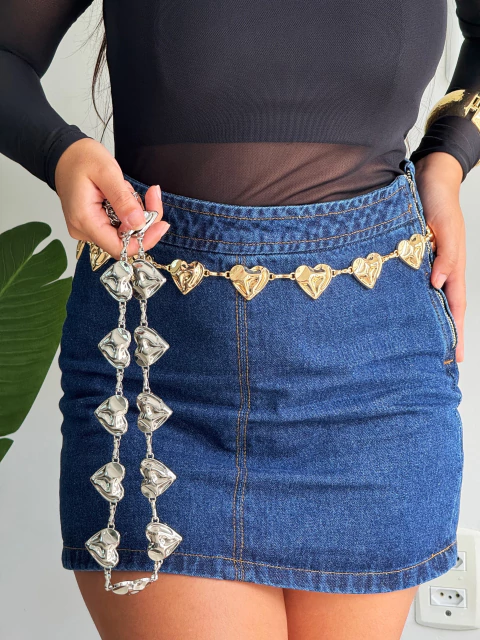 Cinto Corrente Corações Dourado Lili - comprar online