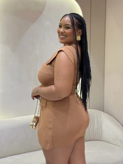 Vestido Tricô Camila na internet