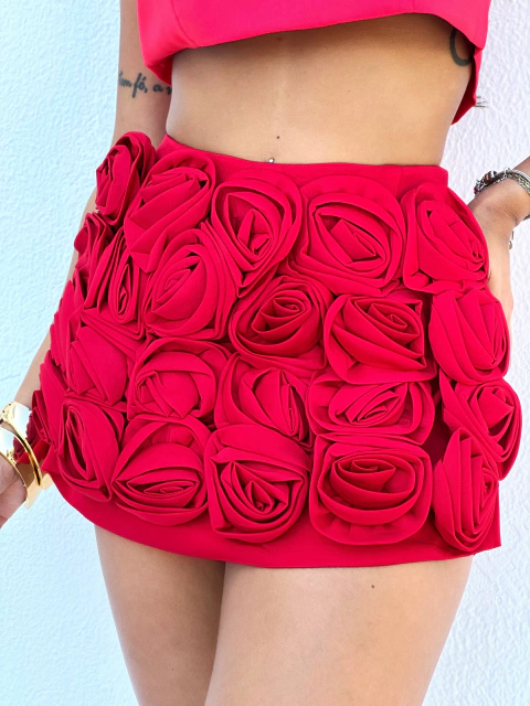 Shortsaia Rosas Aplicadas Vermelho Luize