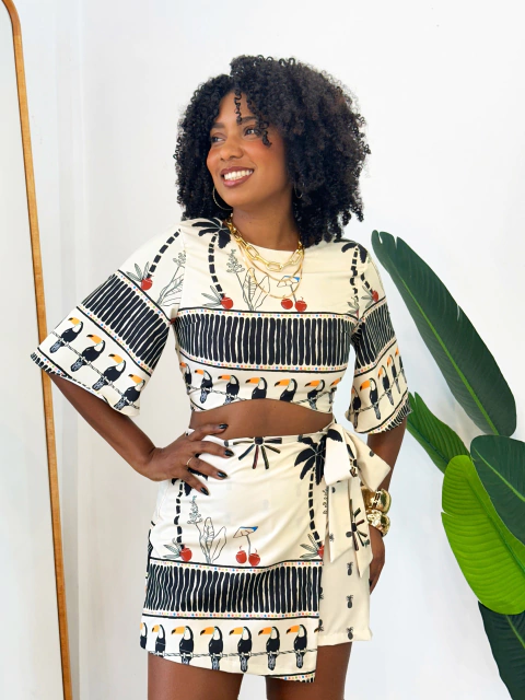 Conjunto Cropped Shortsaia Florais Tucano Luana