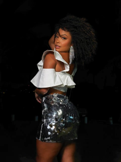 Cropped Babados Branco Júlia - comprar online