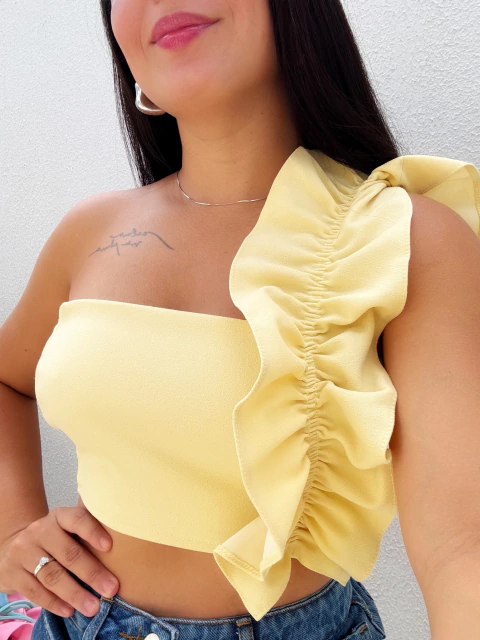 Cropped Babado Alça Amarelo Sofia - comprar online